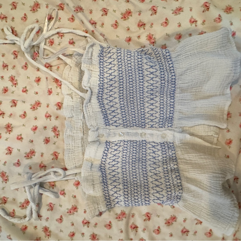 Urban outfitters tanks top